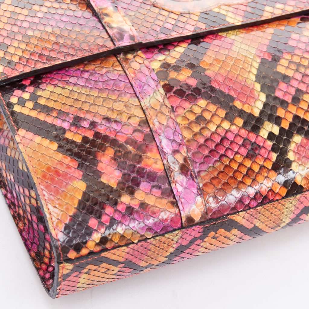 Chanel Glossy Scale Flap Bag - Image 10