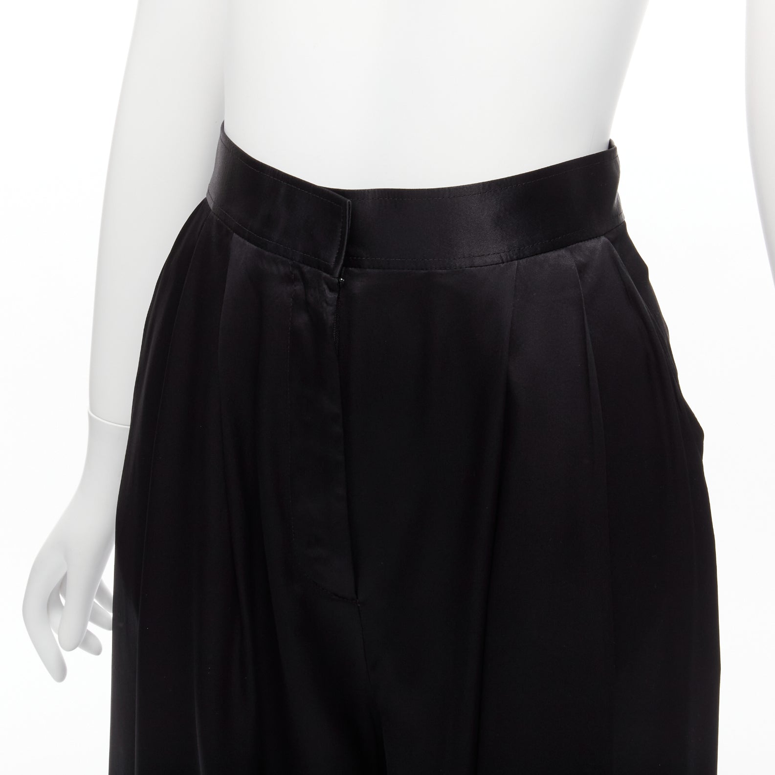 Givenchy Silk Wide Pants - Image 10