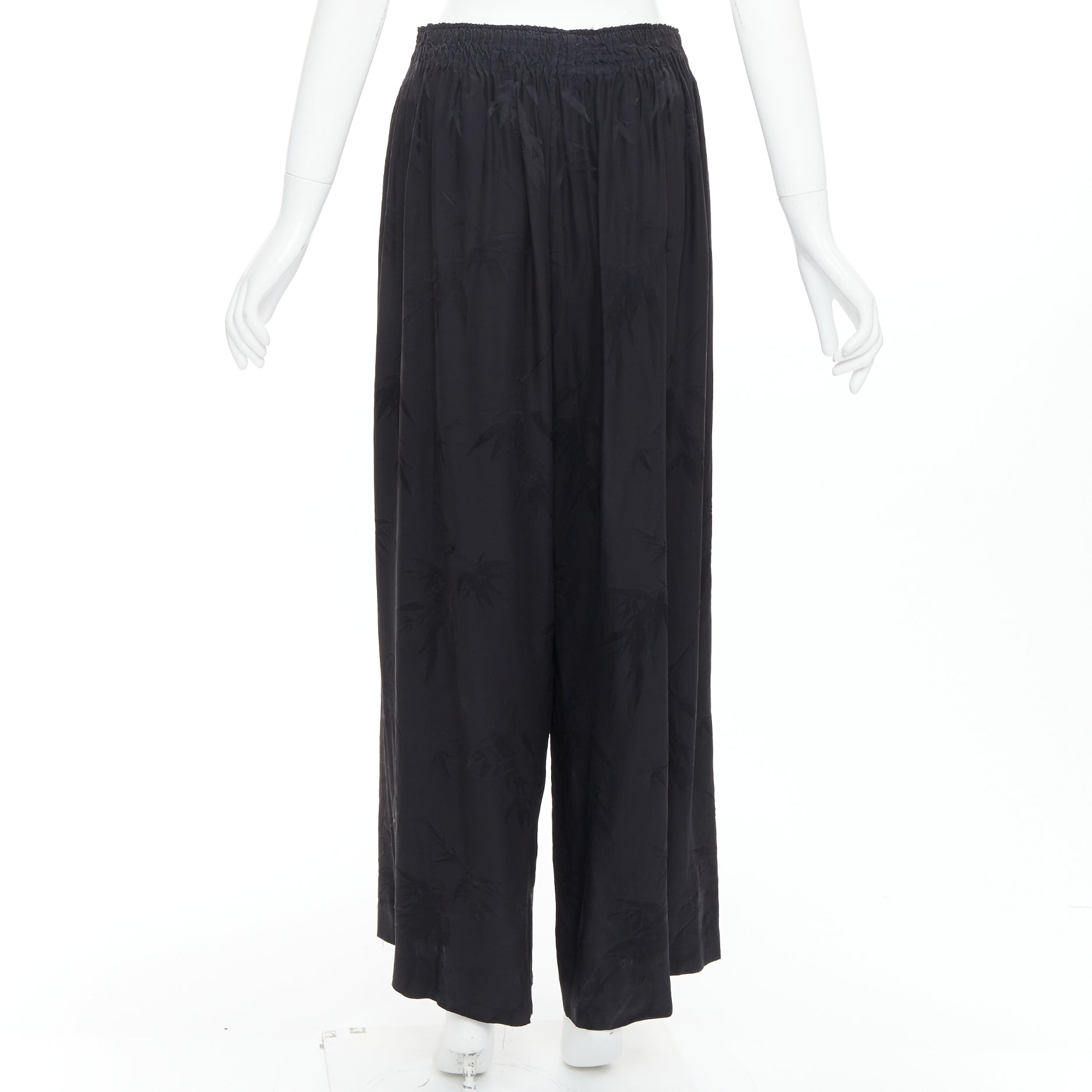 Ms Min Bamboo Brocade Set - Image 11