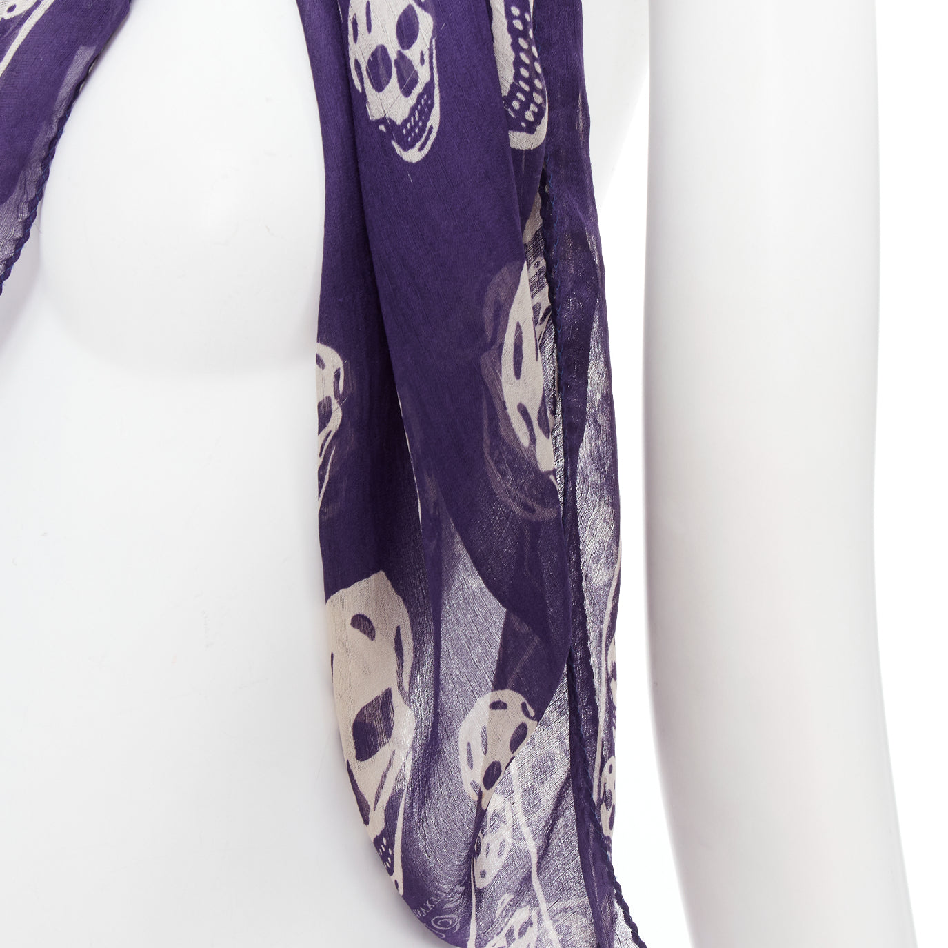 Alexander Mcqueen Skull Boho Scarf - Detail 2