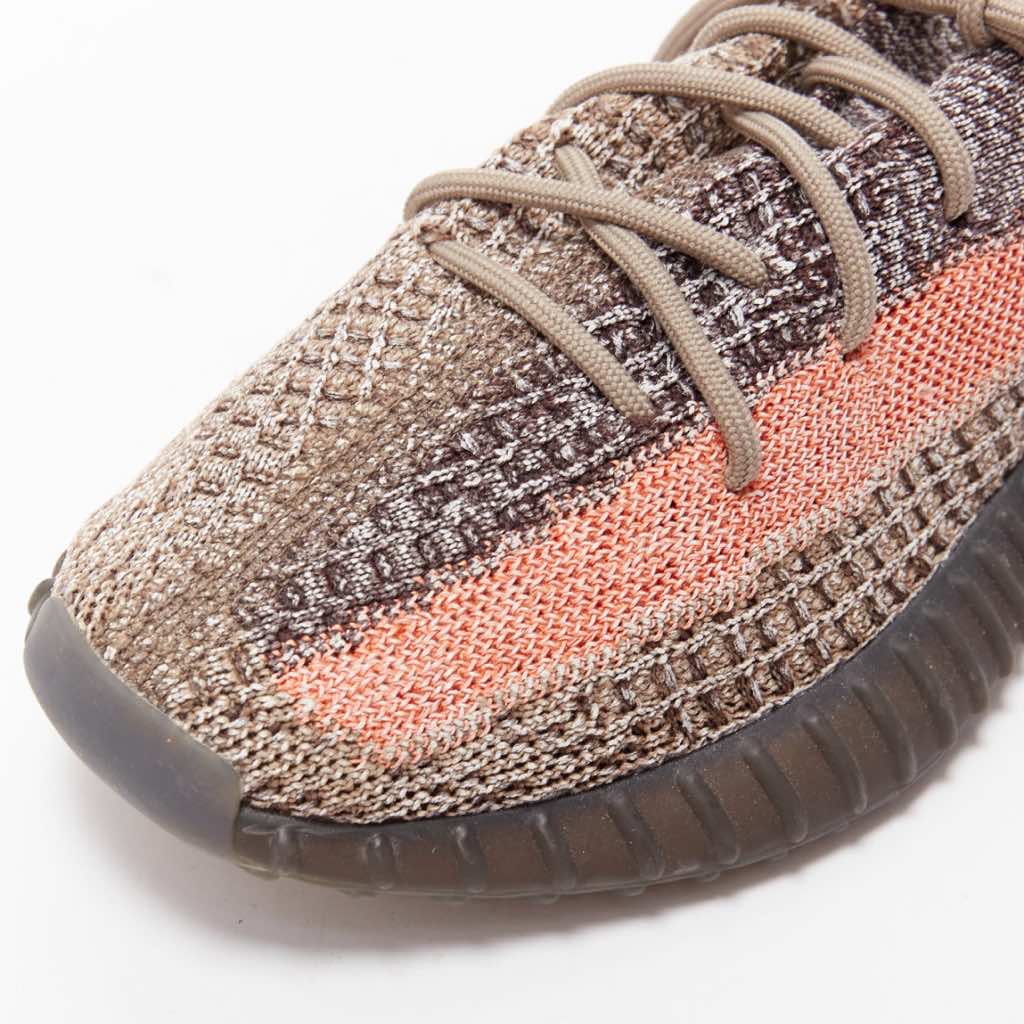Yeezy Ash Knit Sneakers - Detail 2
