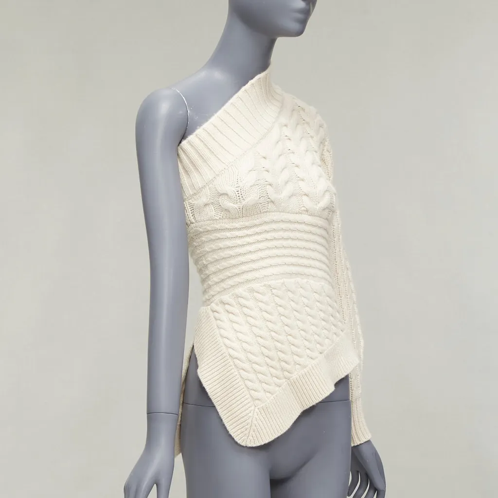 Burberry Cable Knit Pullover Beige Cashmere Never worn - Inside View