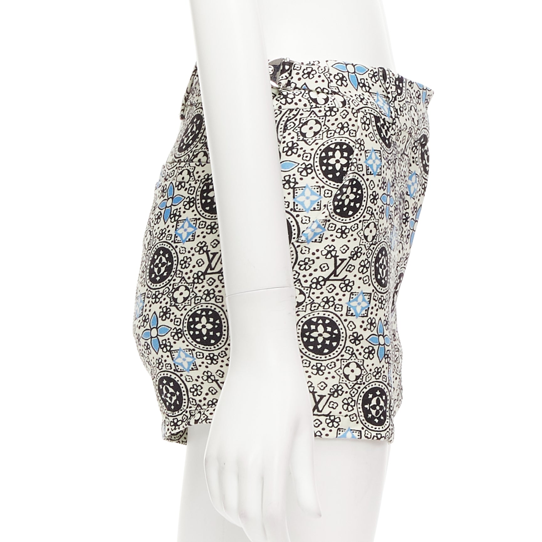 Louis Vuitton Floral Shorts Skirt - 4