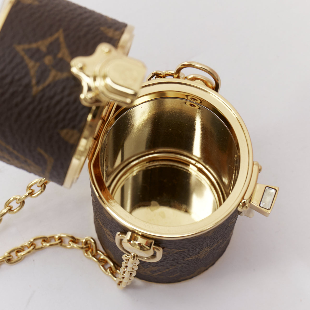 Louis Vuitton Lipstick Case on Chain - Image 11