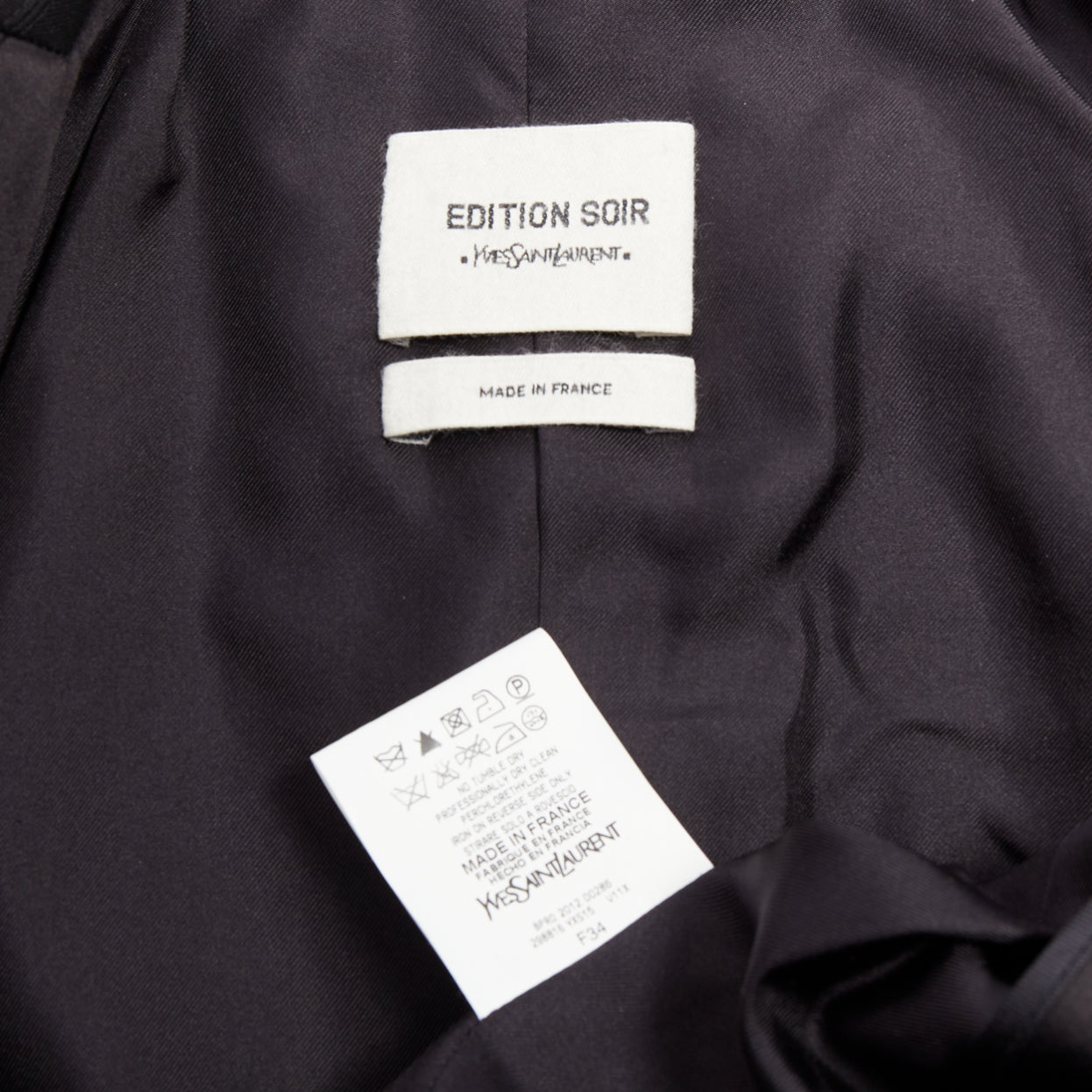 Yves Saint Laurent Black Wool Tuxedo Jacket - Image 10