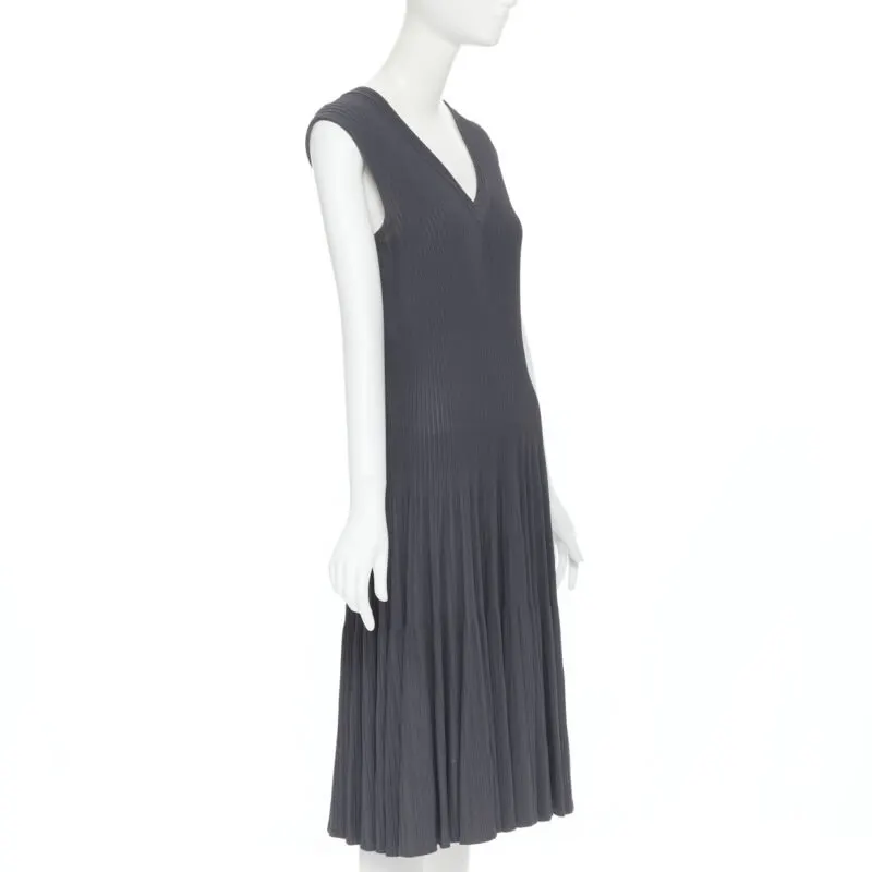 Alaïa Ribbed Cocktail Dress Grey Viscose Good - Model View