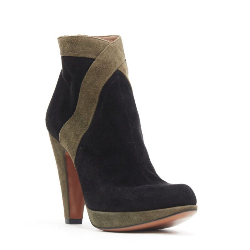 Alaïa Scaled Cuban Ankle Boots - Back view