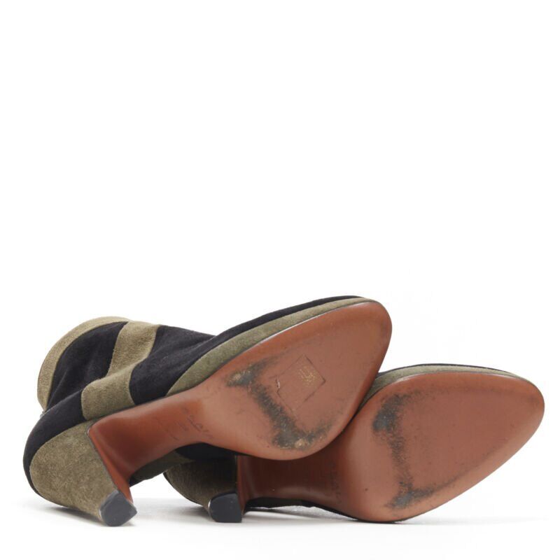 Alaïa Scaled Cuban Ankle Boots - Detail 1