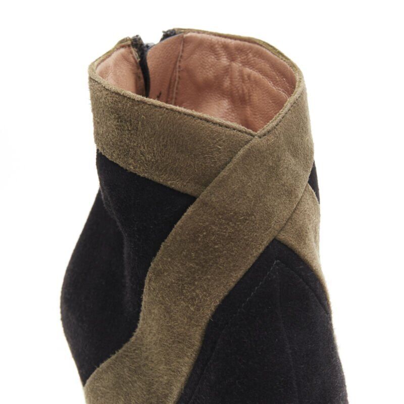 Alaïa Scaled Cuban Ankle Boots - Image 11