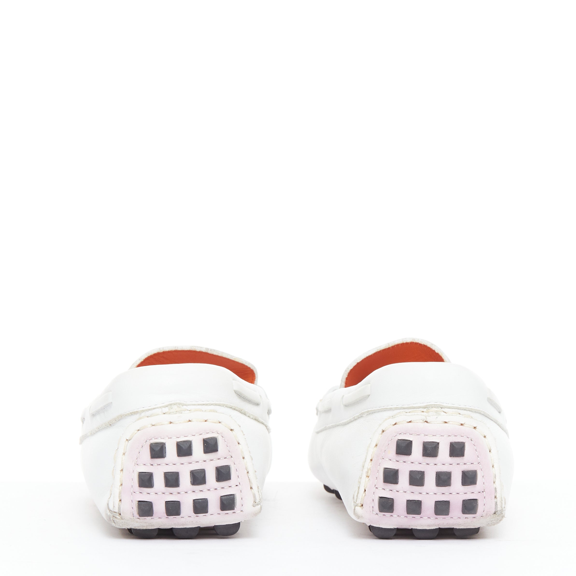 Hermès Irving - Side view