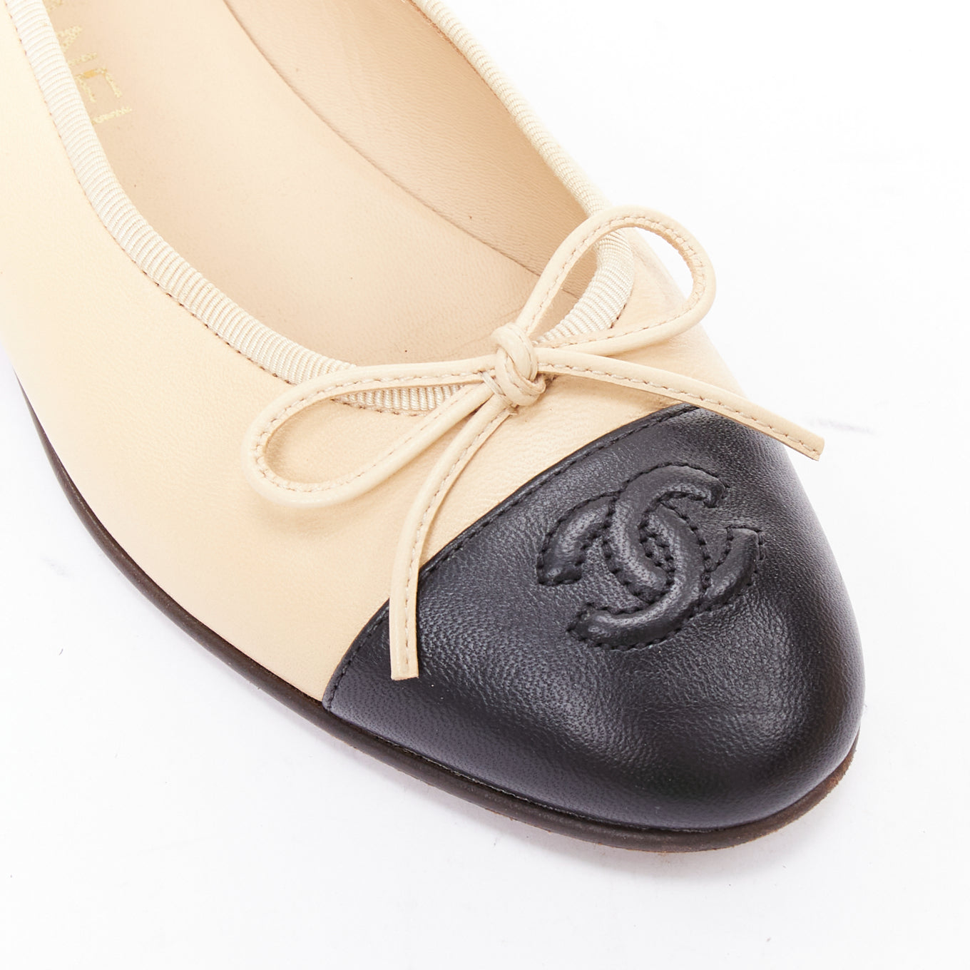 Chanel Two Tone Flats - Detail 2