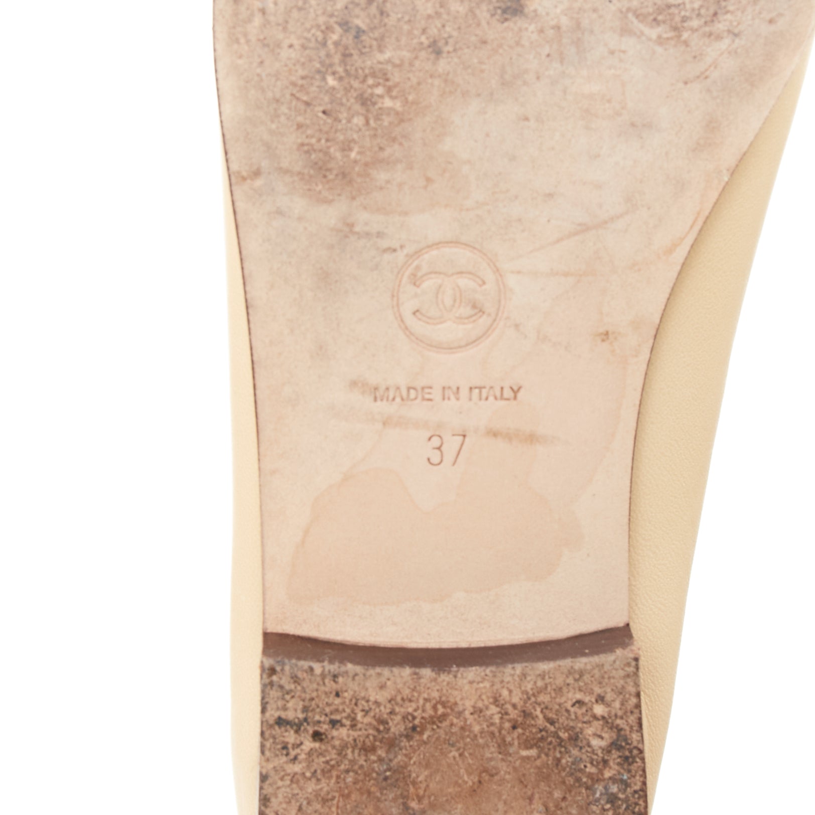 Chanel Two Tone Flats - Image 12