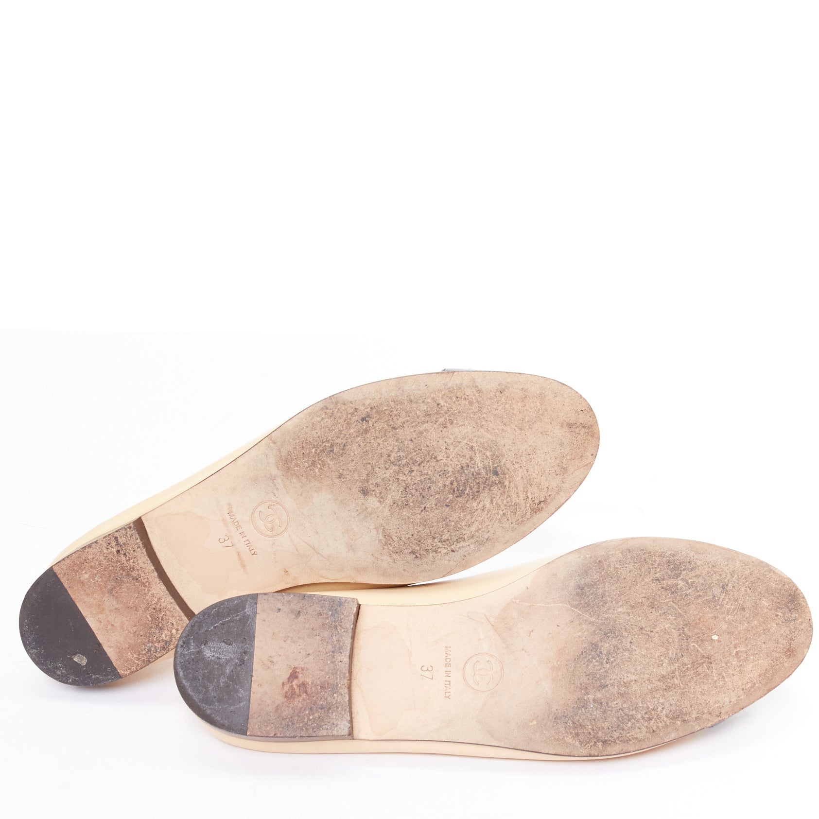 Chanel Two Tone Flats - Image 13