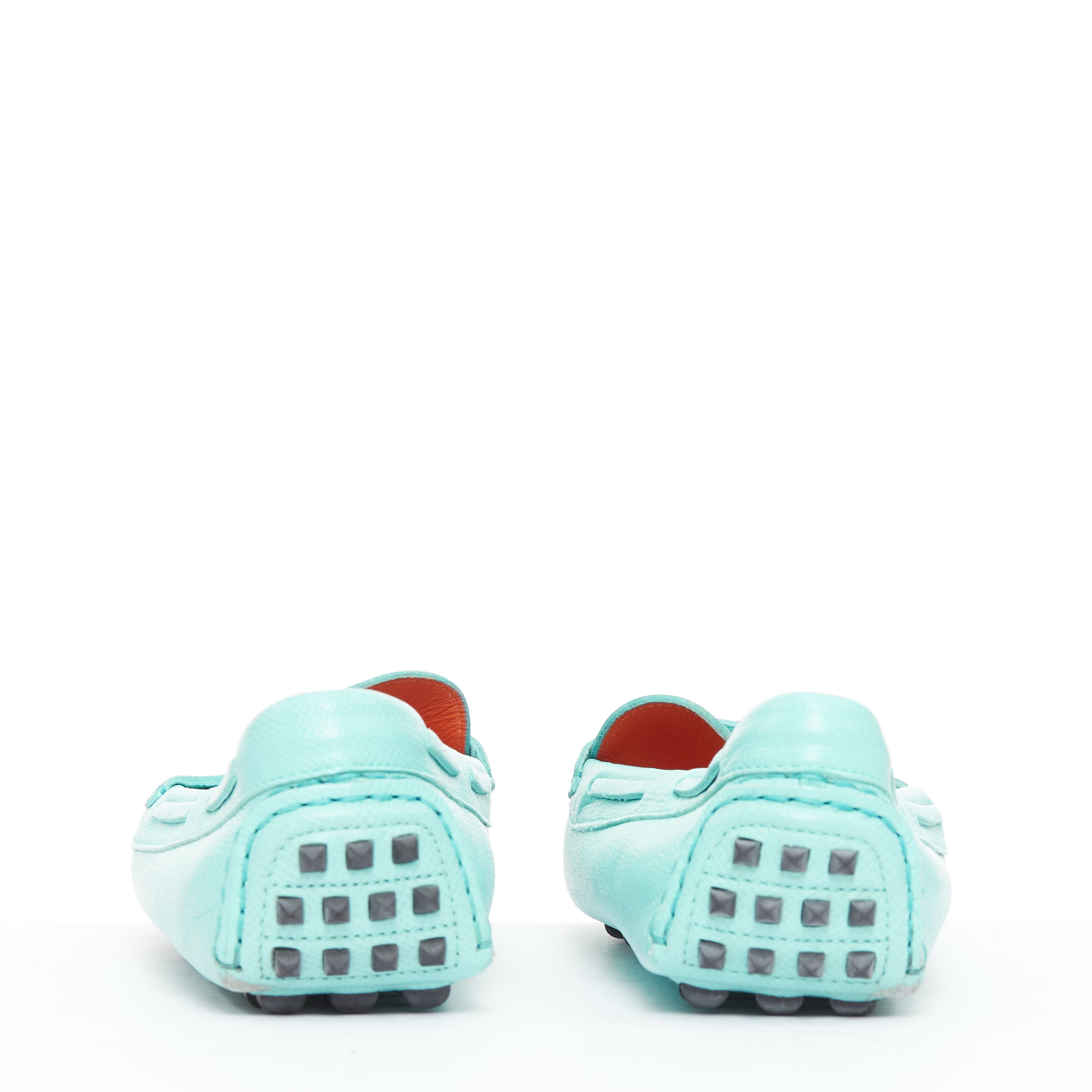 Hermès Irving - Side view