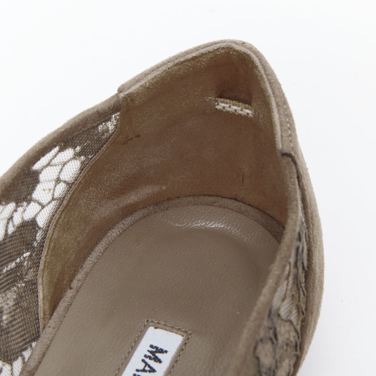 Manolo Blahnik Lace Pointy Flats - Image 10