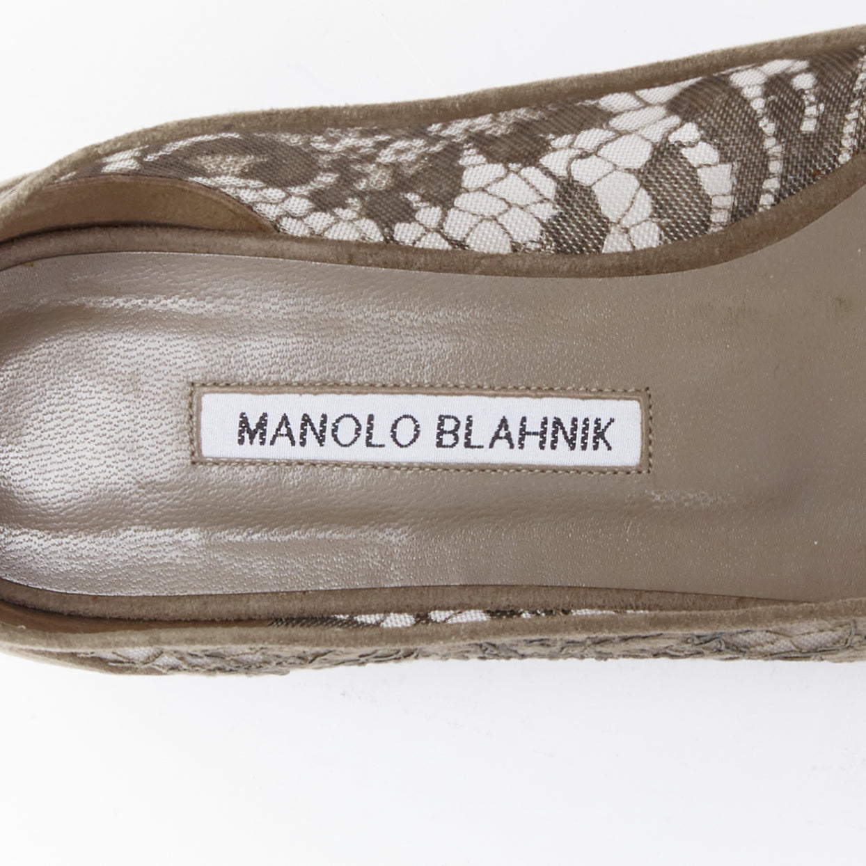 Manolo Blahnik Lace Pointy Flats - Image 11