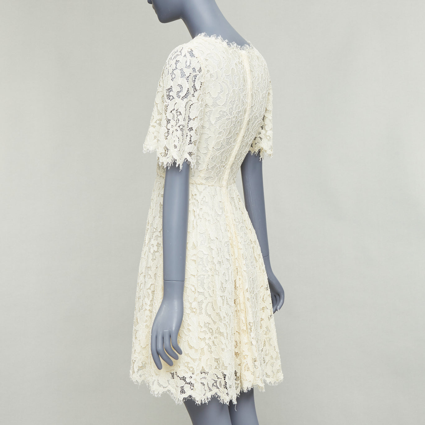 Dolce & Gabbana Floral Lace Dress - Detail 1