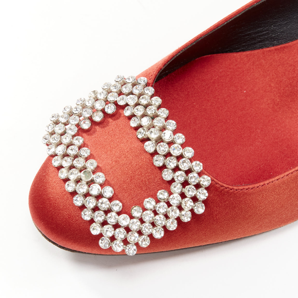 Roger Vivier Satin Crystal Flats - Detail 1