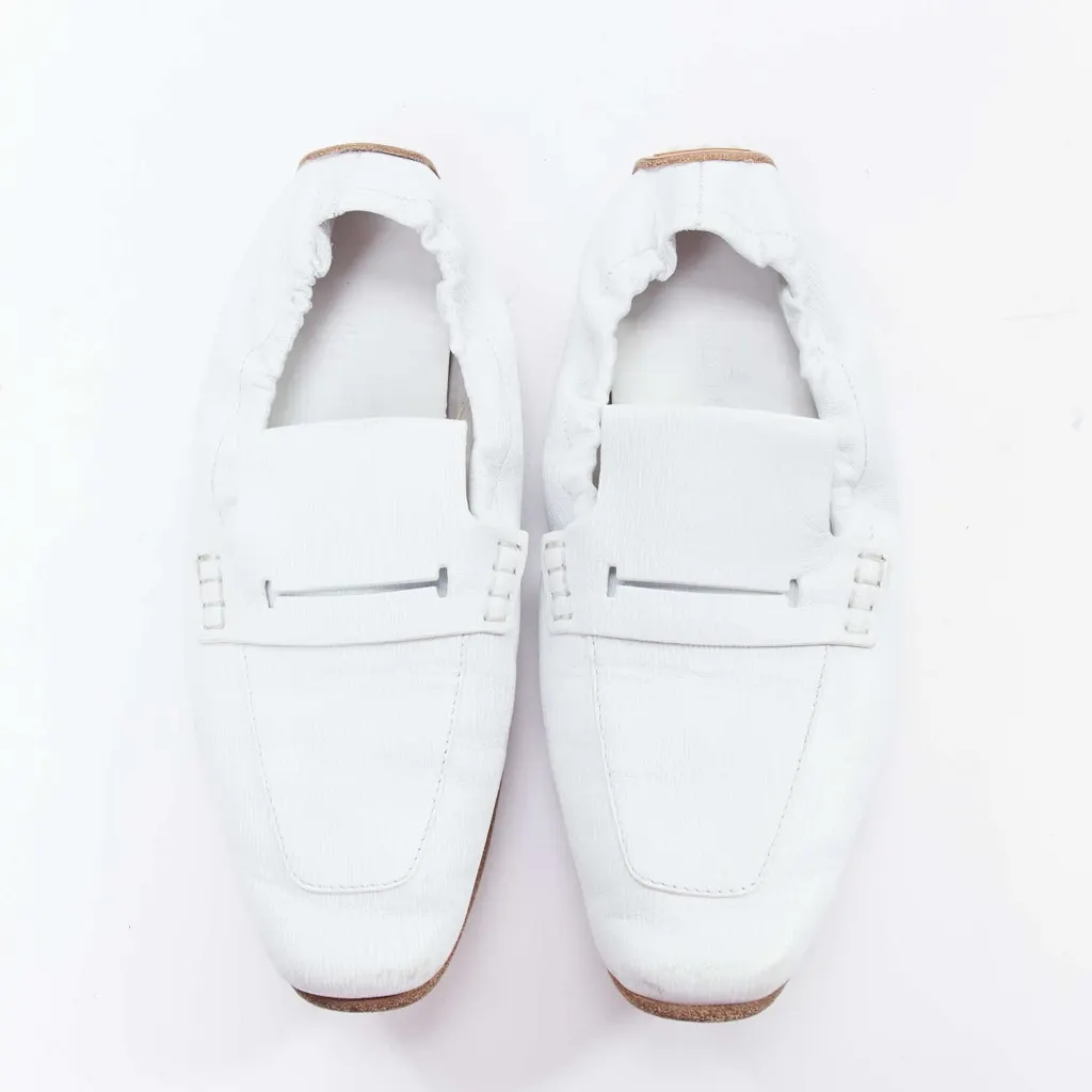 Hermès Echo Mocassins White Leather Fair - Back View