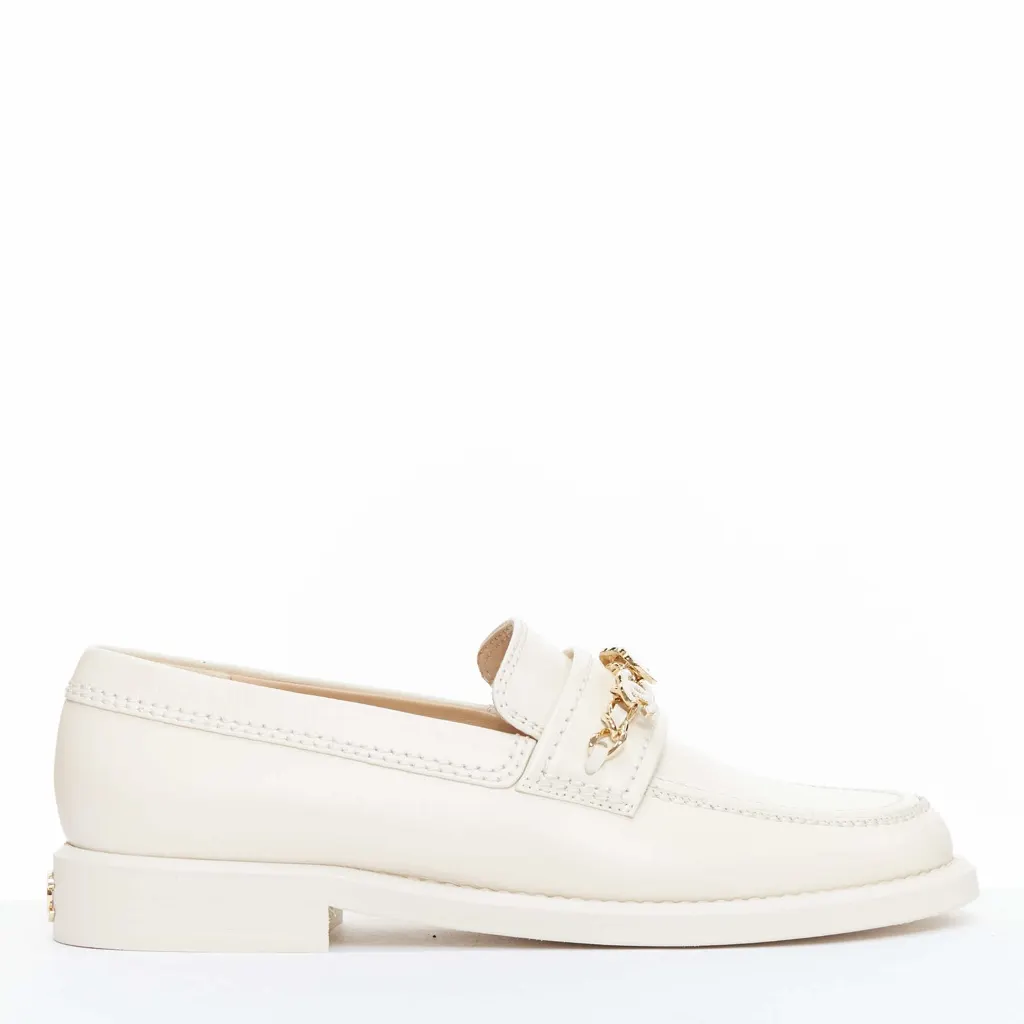 Chanel Heart Charm Loafers Beige Leather Never worn, with tag - Back View