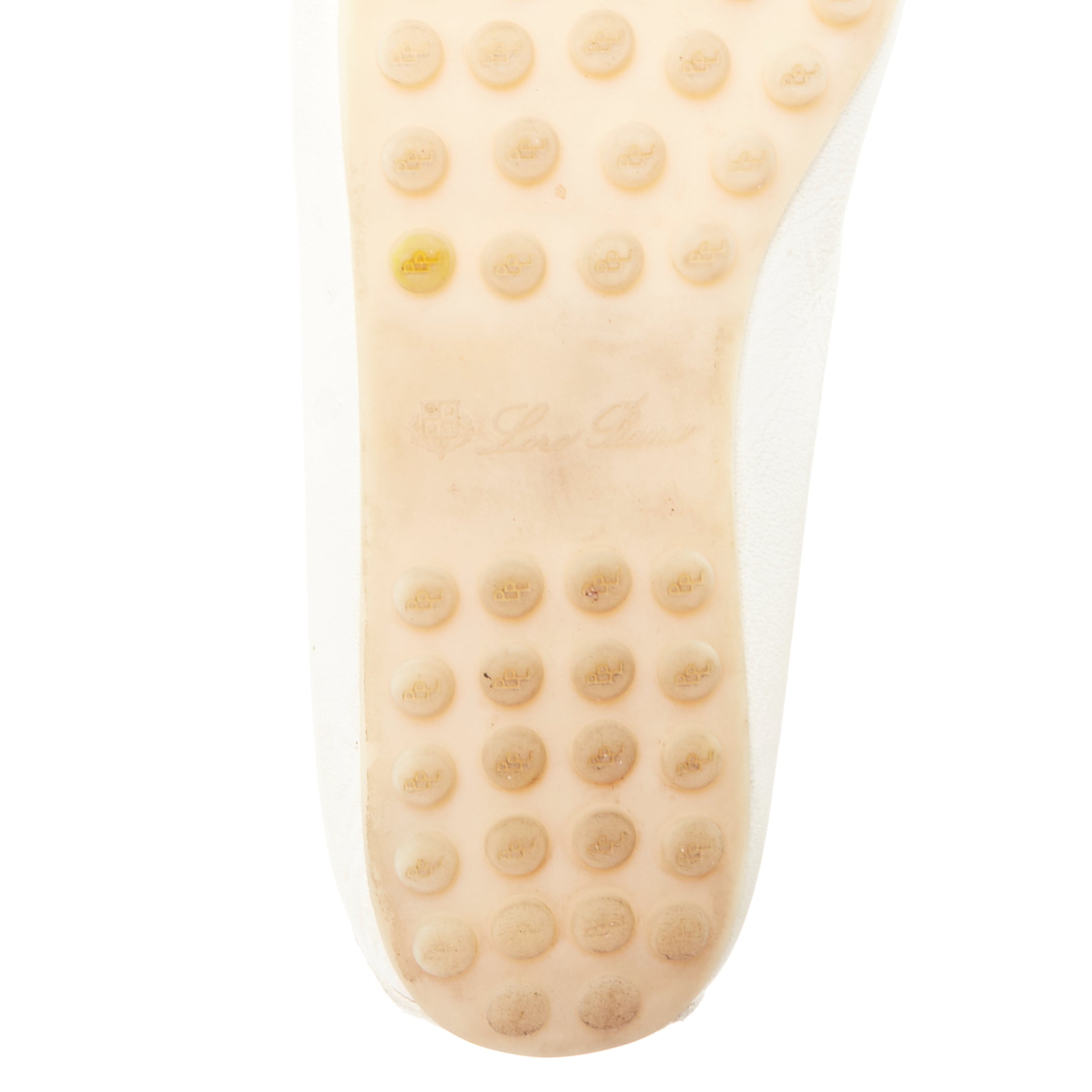 Loro Piana Dot Sole Walk - Image 12