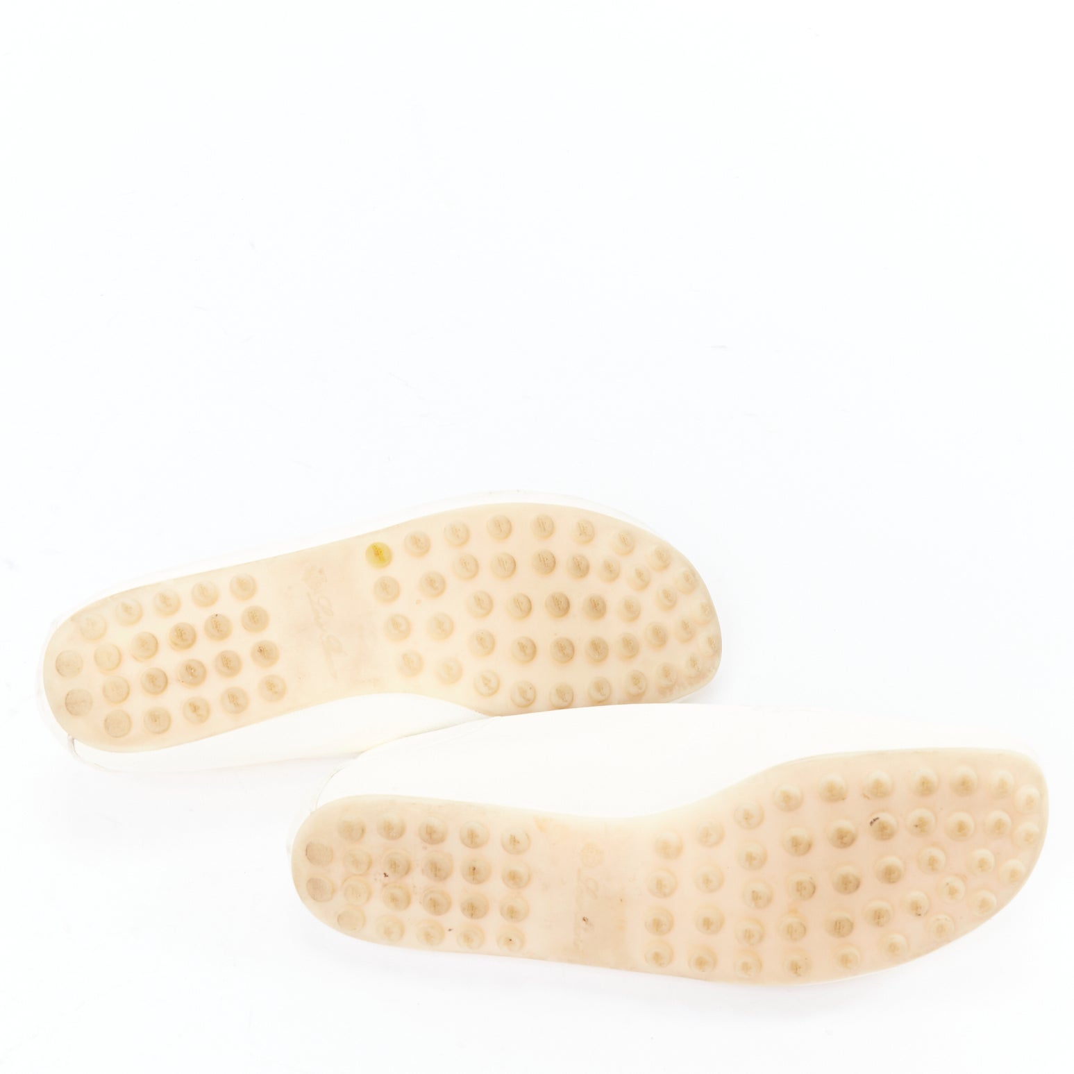 Loro Piana Dot Sole Walk - Image 13