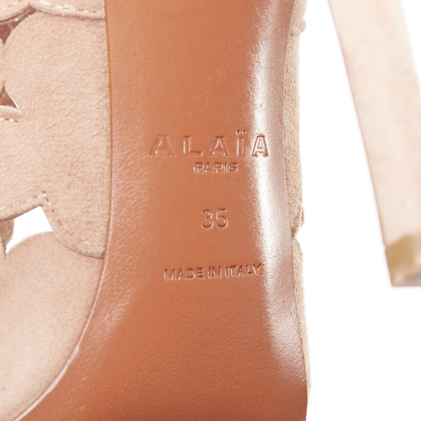 Alaïa Scallop Cage Sandals - Image 13
