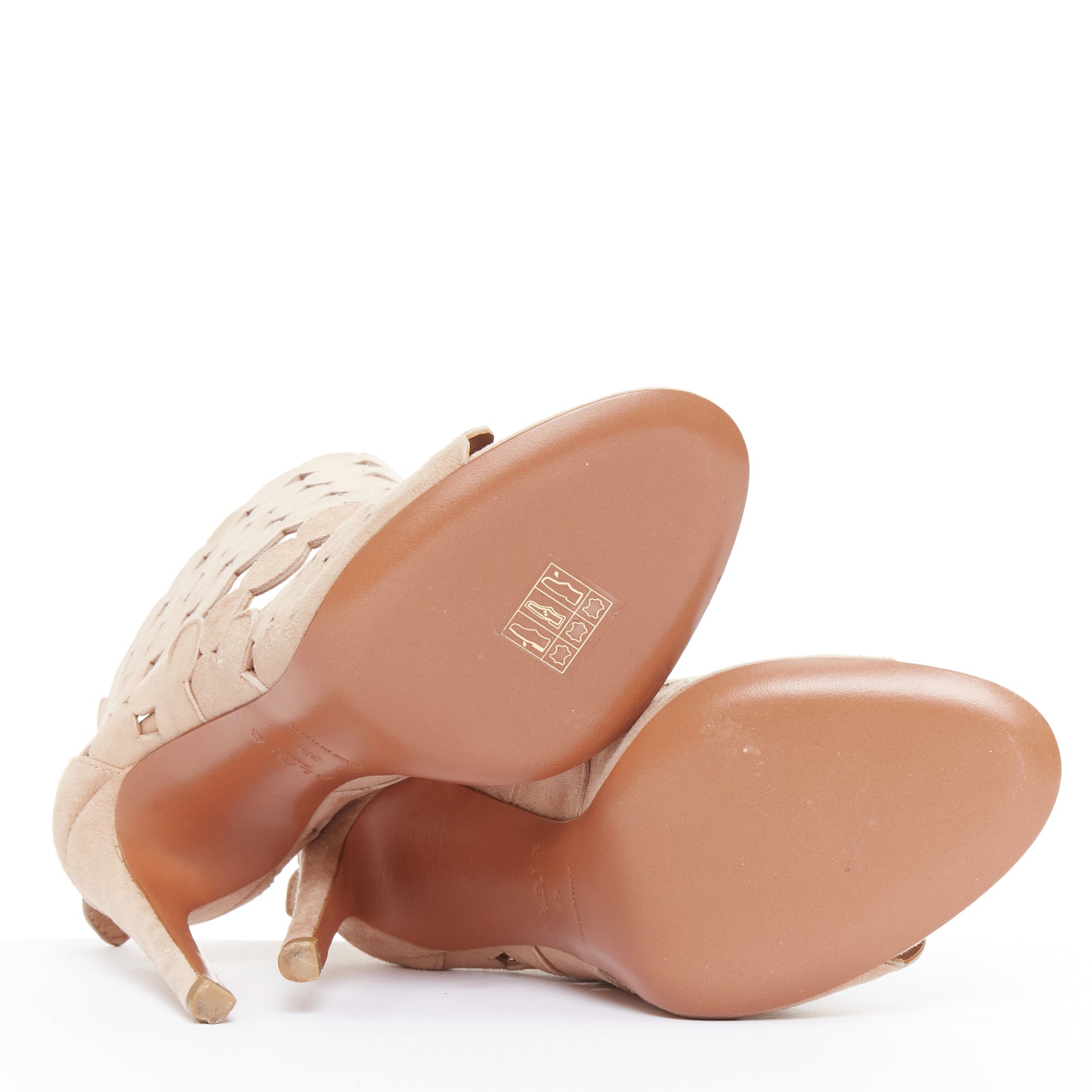 Alaïa Scallop Cage Sandals - Image 14