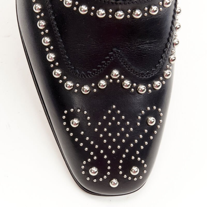 Christian Louboutin Studded Oxford Brogue - Detail 1