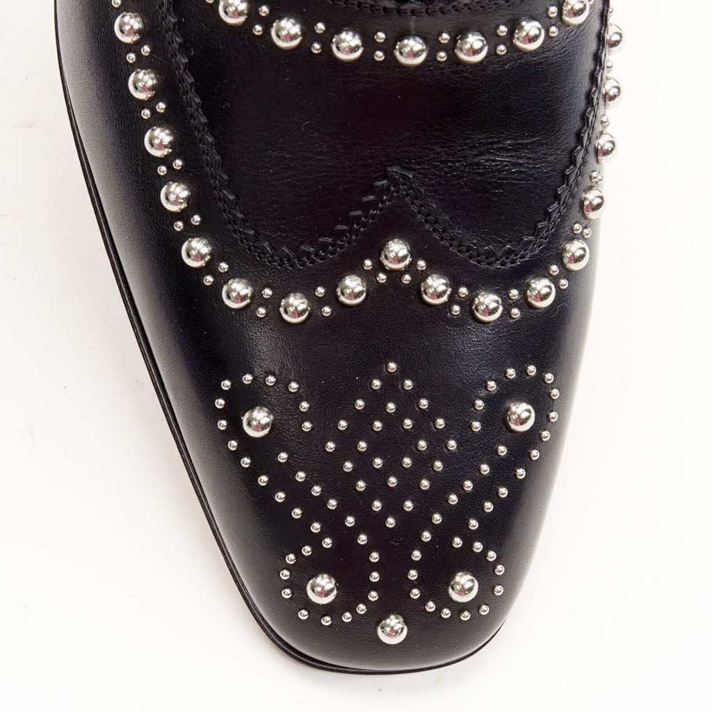 Christian Louboutin Studded Oxford Brogue - Detail 1