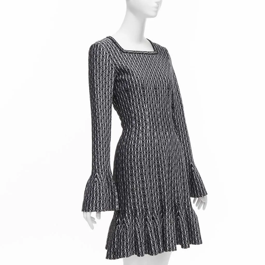 Alaïa Jacquard Flared Dress Black Wool Never worn, with tag - Inside View