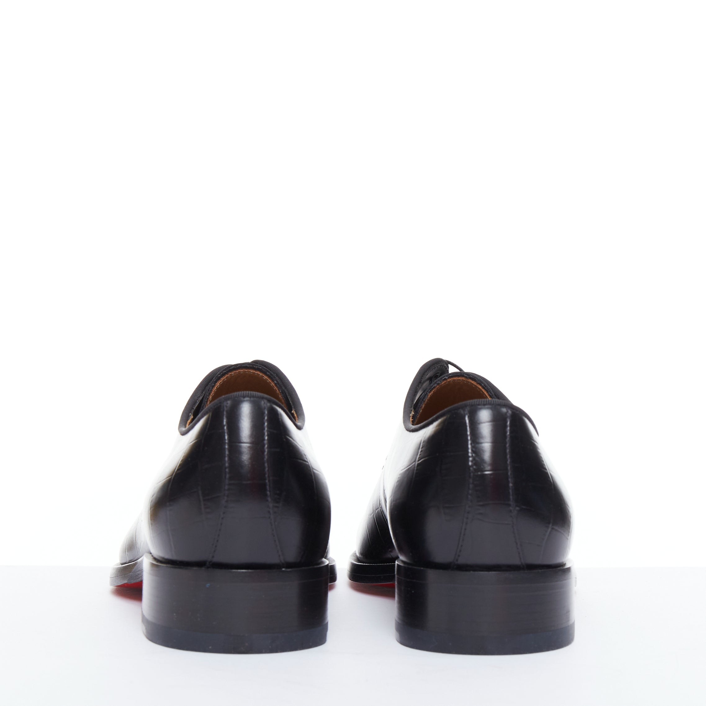 Christian Louboutin Chambeliss - Side view