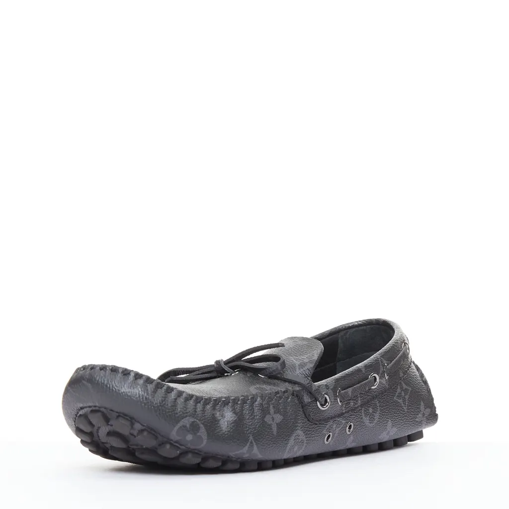 Louis Vuitton Eclipse Arizona Grey Very good - Model View