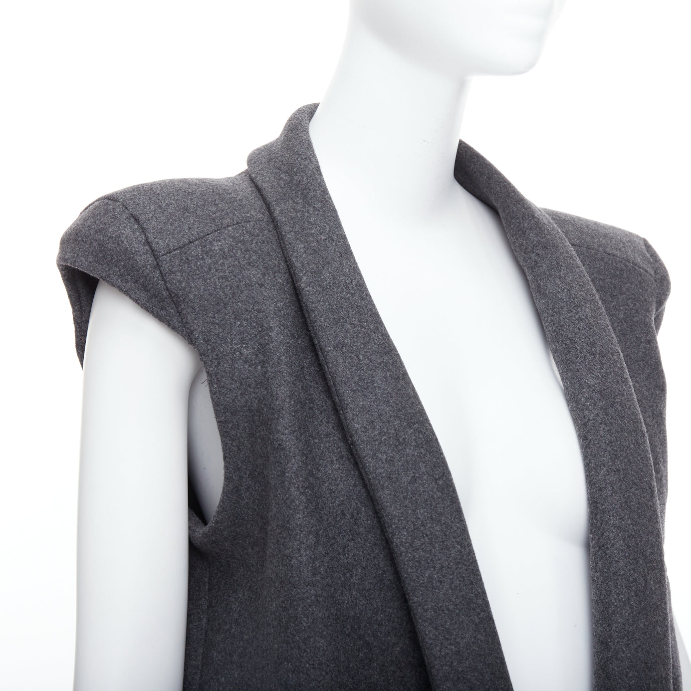 Unsigned / متعددة Grey Sleeveless Vest Coat - Back view