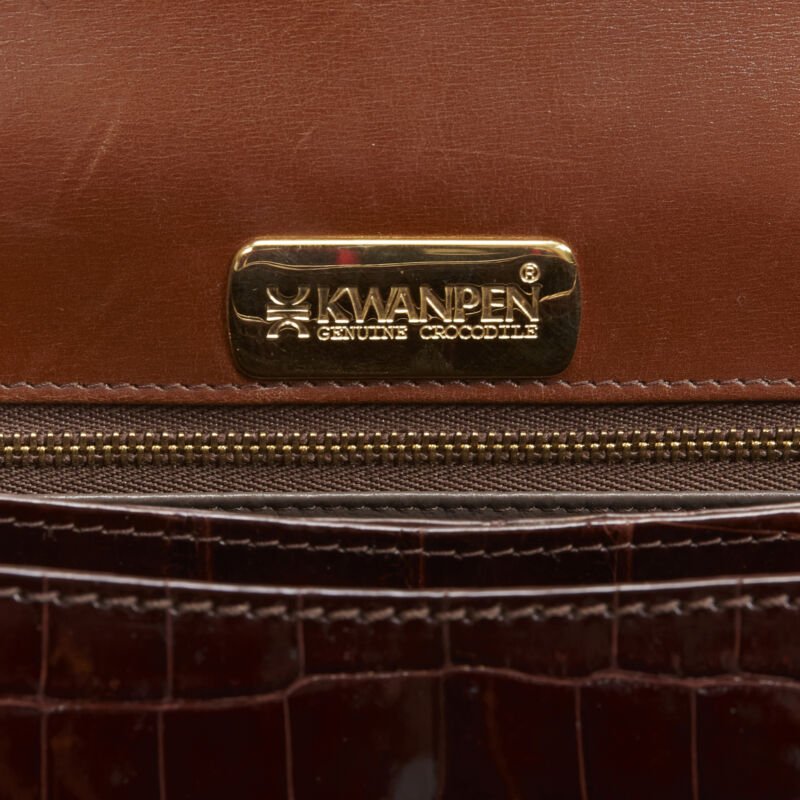 Unsigned / متعددة Polished Leather Bag - Image 14