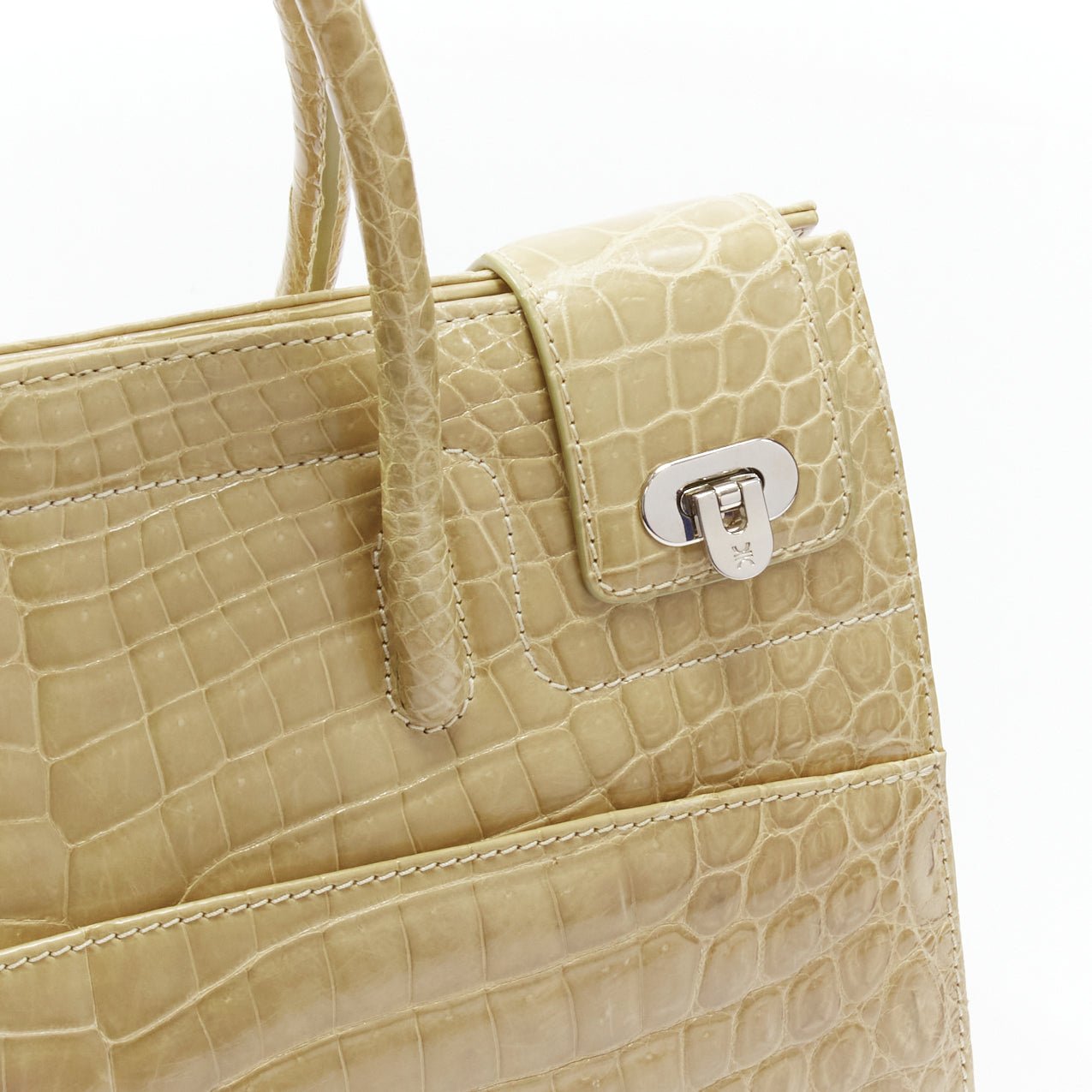 Unsigned / متعددة Valentine Heart Bag - Detail 2