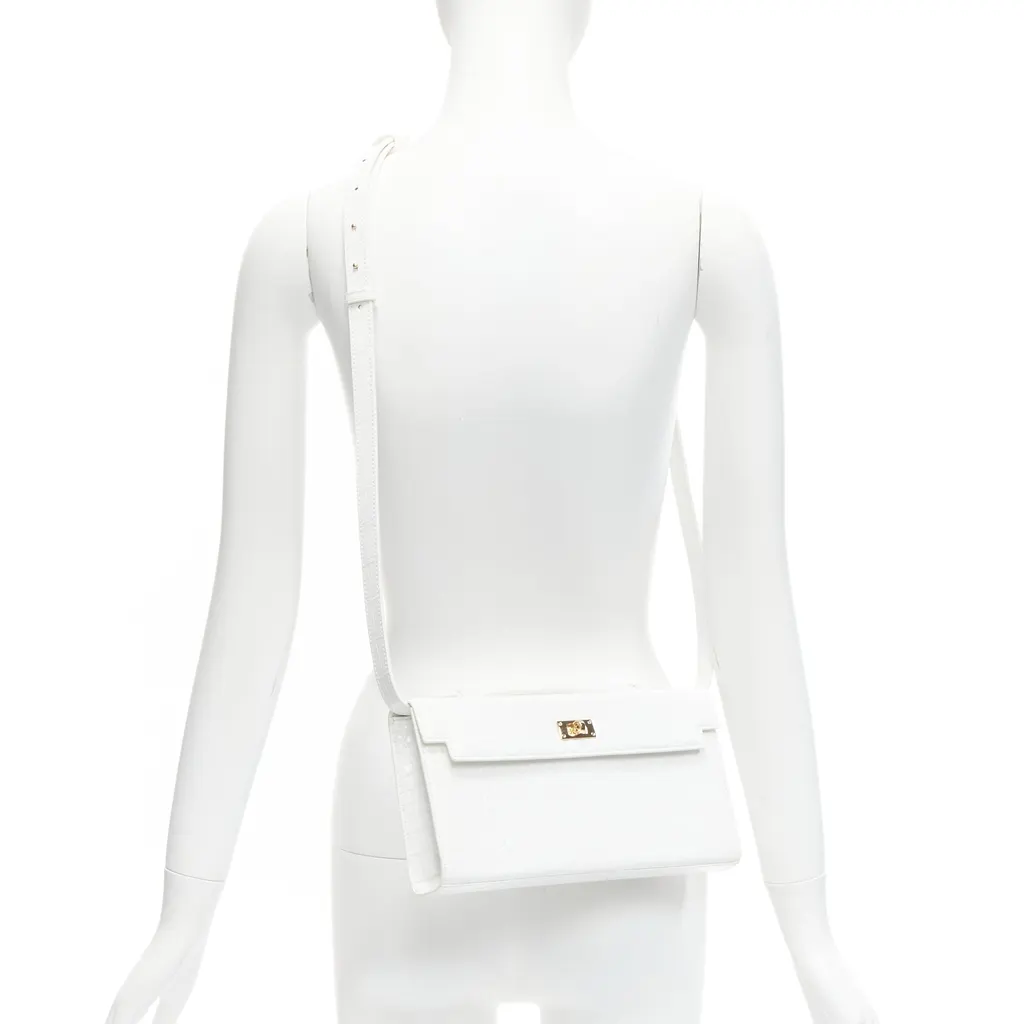 Unsigned Mustang Wristlet Bag White Leather Very good - Back View