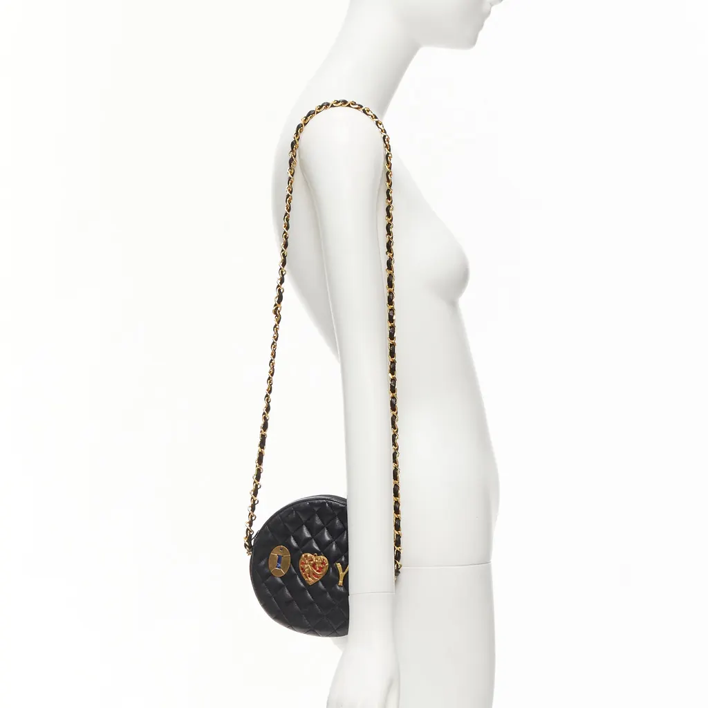Unsigned Loop Envelope Bag Black Leather Fair - Back View