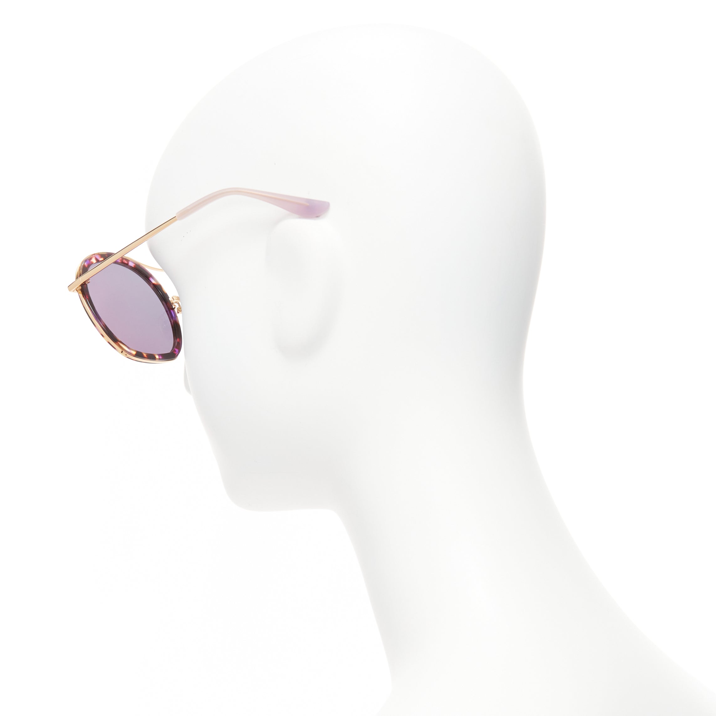 Unsigned / متعددة Drugduck - Side view