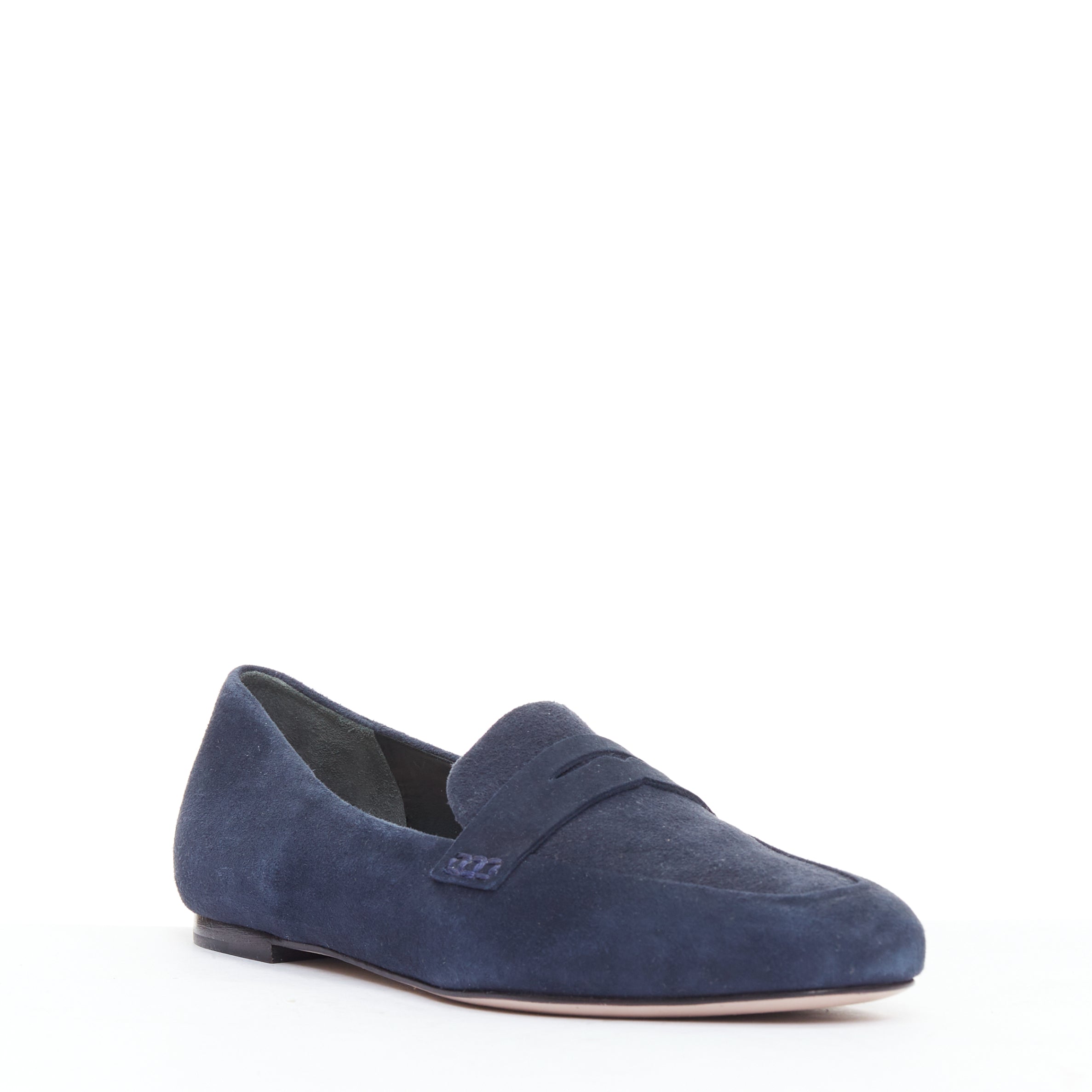 Unsigned / متعددة Minimal Loafer Flats - Back view