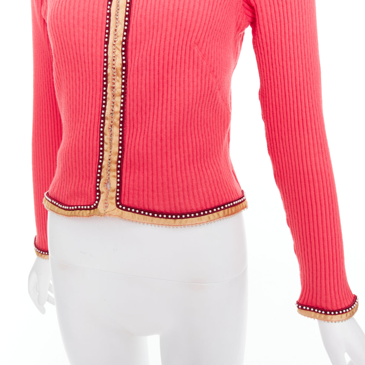 Unsigned / متعددة Satin Pearl Cardigan - Image 10