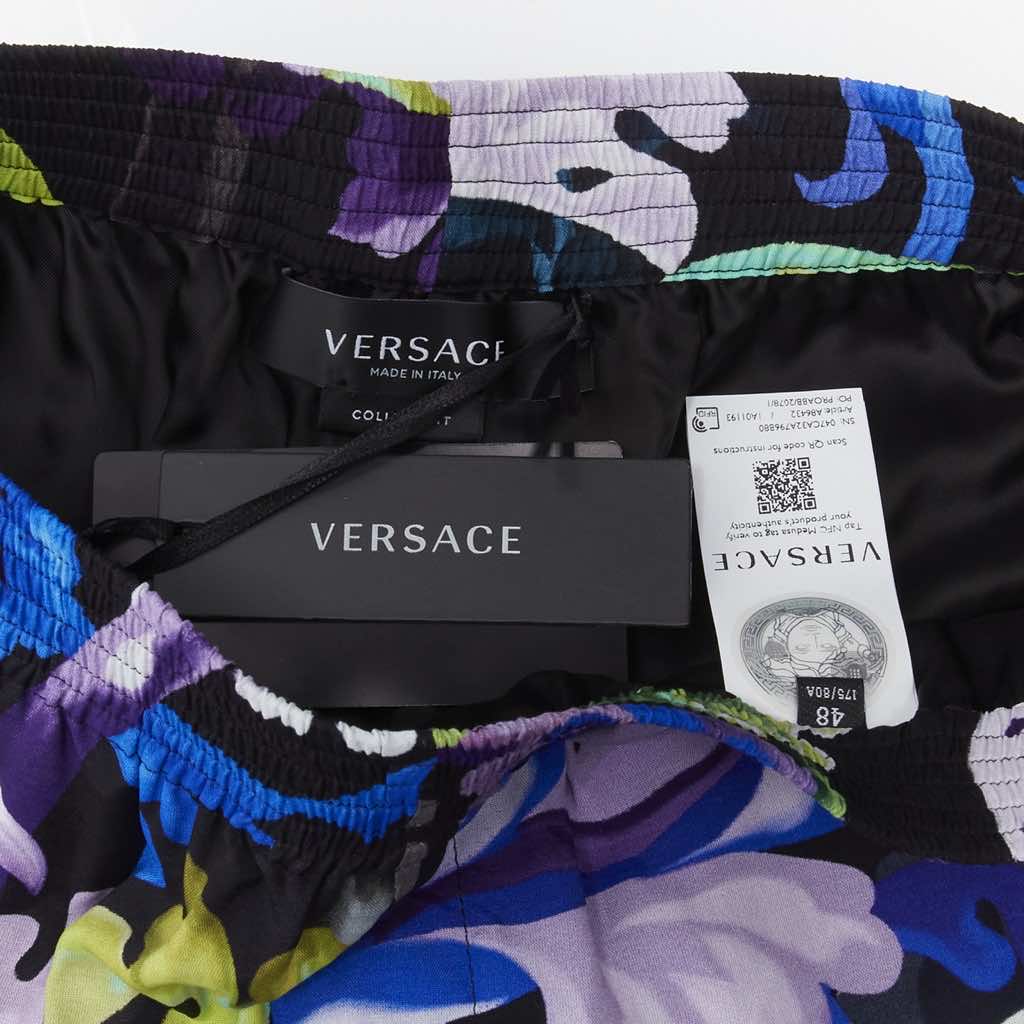 Versace Floral Wide Shorts - Image 11