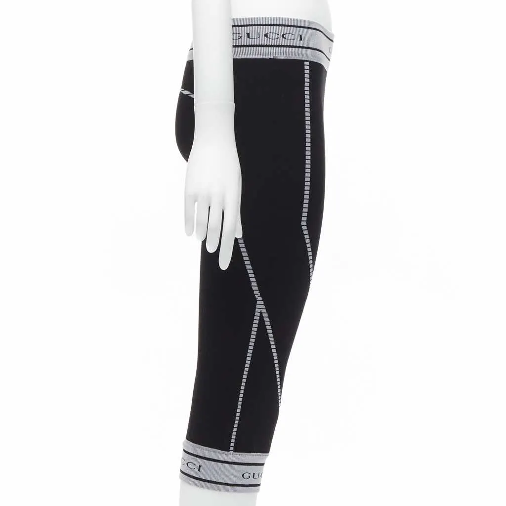 Gucci Ribbed Biker Leggings Black Very good - Model View