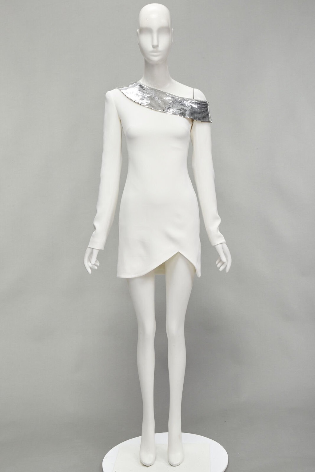 David Koma Silver Sequins Dress - Image 12