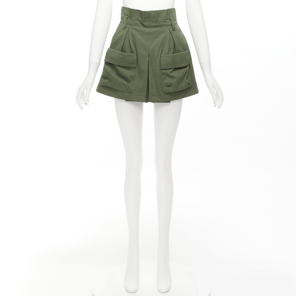 Red Valentino Garavani Cargo Wool Shorts - Image 11