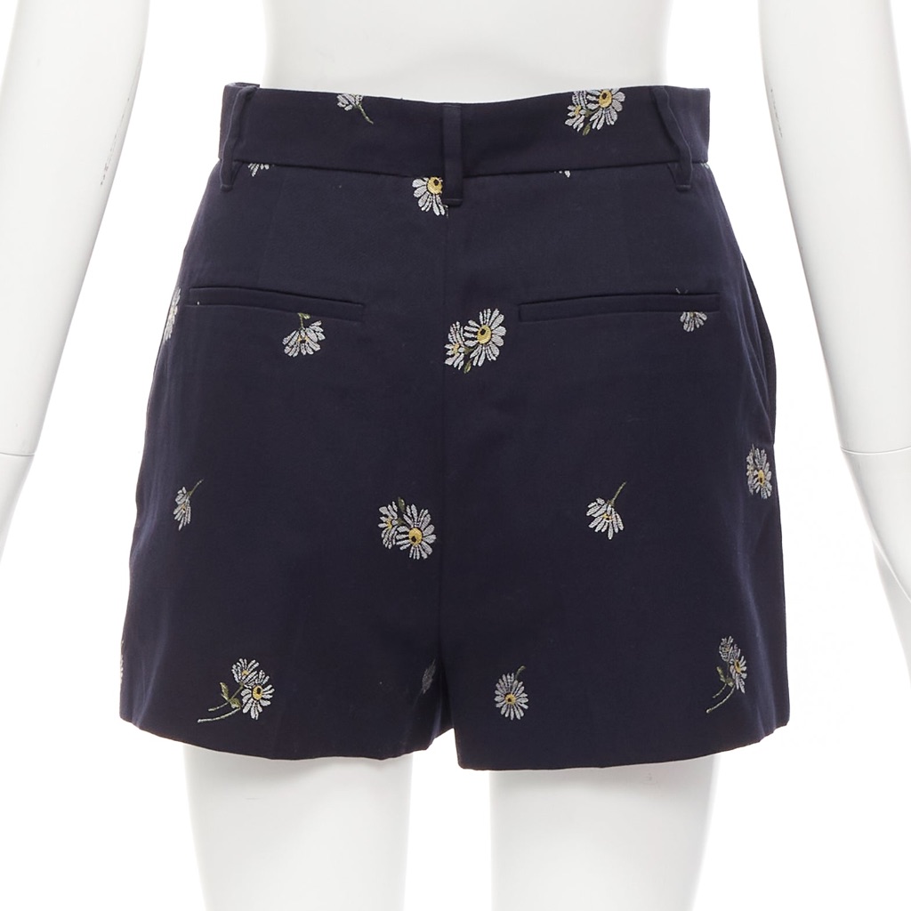 Red Valentino Garavani Daisy Floral Shorts - Side view