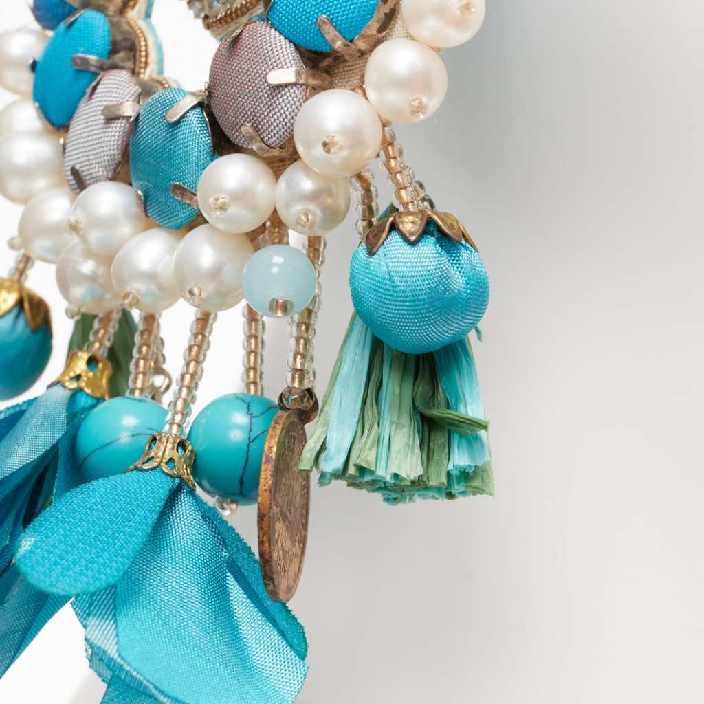Ranjana Khan Pearl Stone Earrings - Detail 1