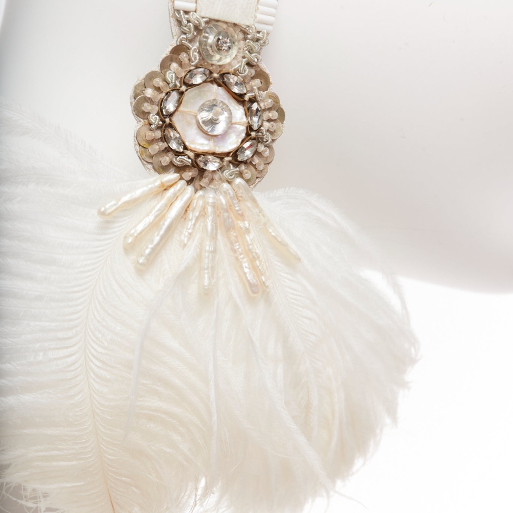 Ranjana Khan Feather Crystal Earrings - Detail 1