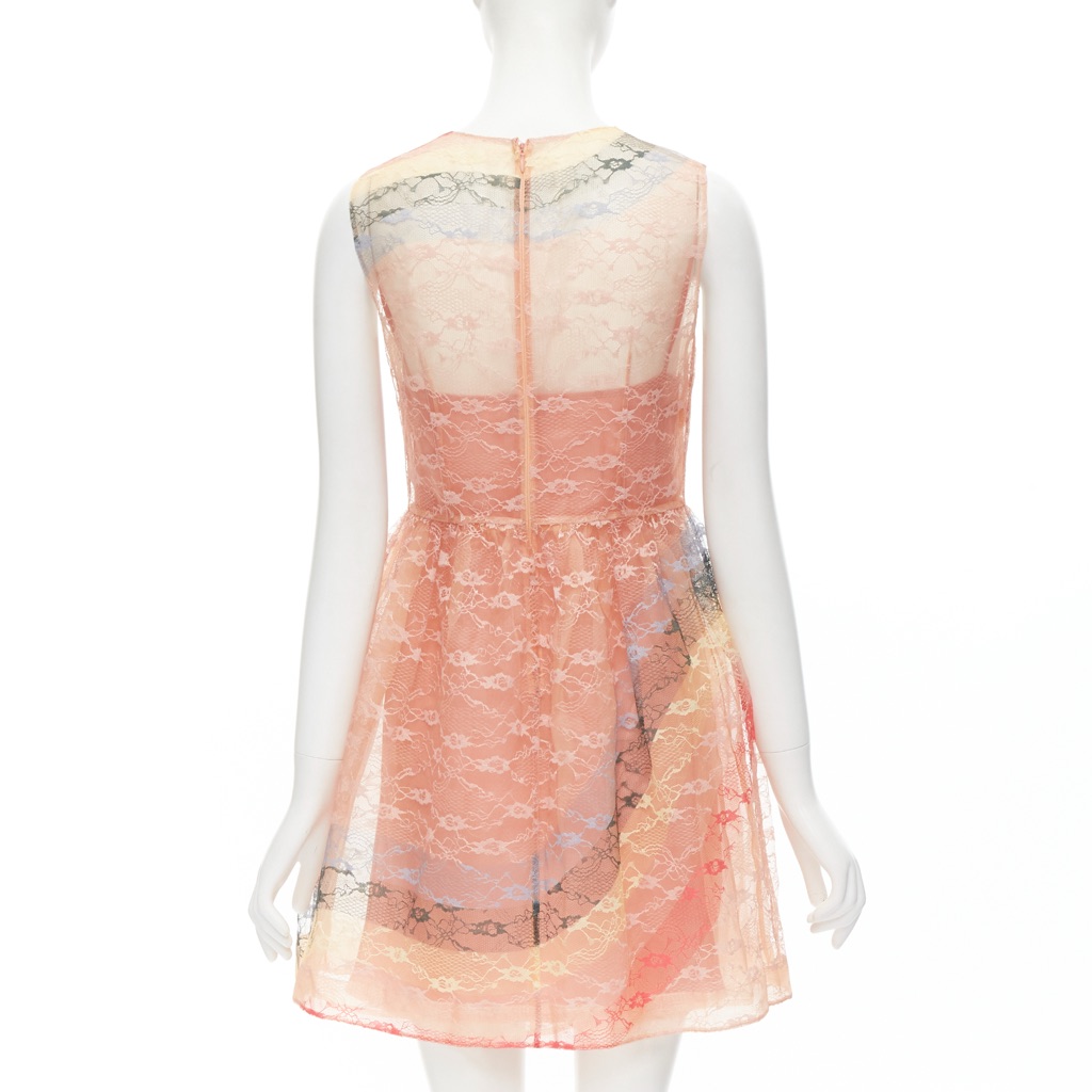 Red Valentino Garavani Lace dress - Side view