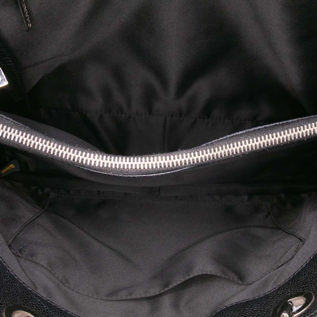 Chanel Caviar Grand Shopping Tote - 4